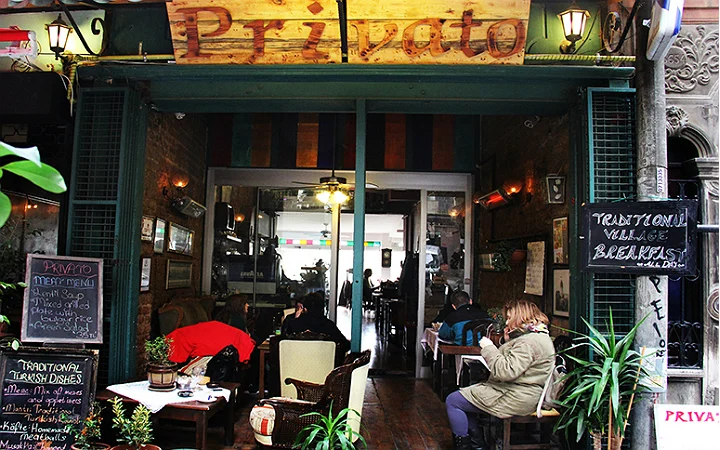 Cafe Privato