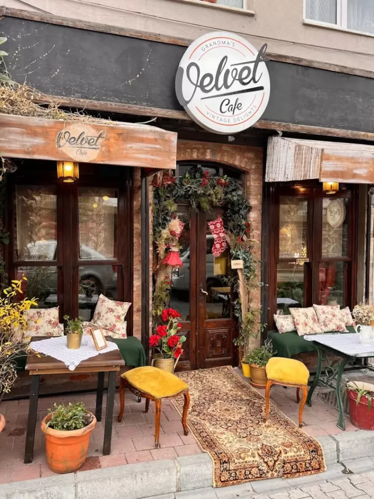 Velvet Cafe